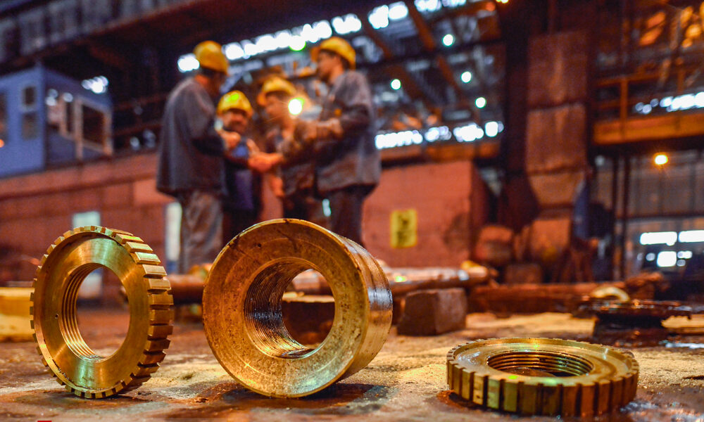 ذوب تحریم‌ها در کوره‌های تخصص ایرانی : دوران شکوه ذوب آهن اصفهان فرارسید